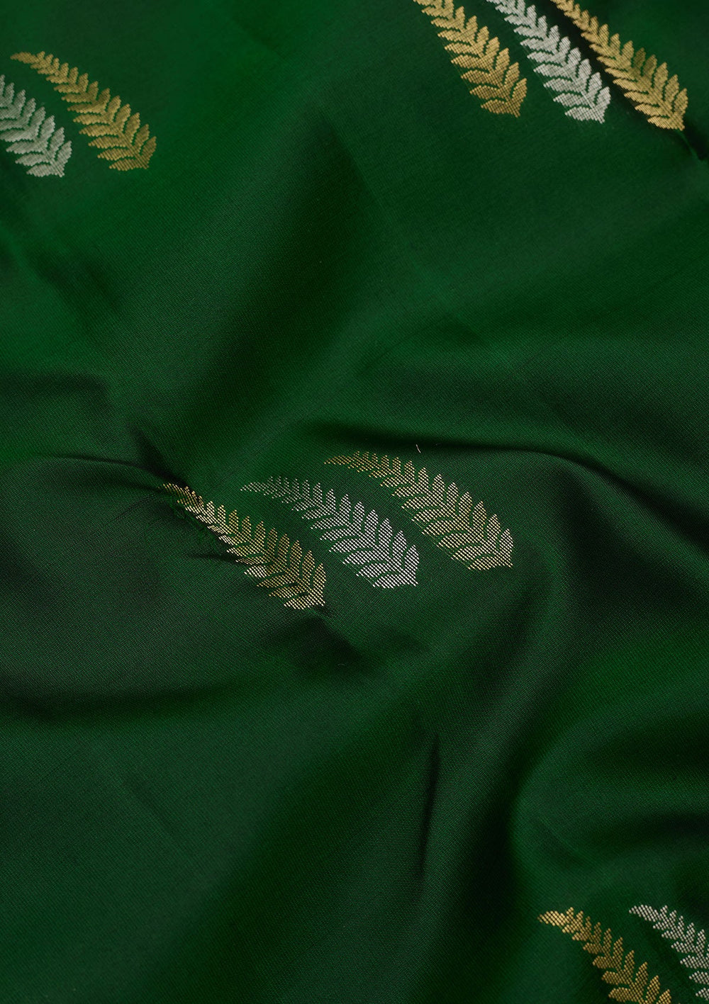 Bottle Green Zariwork Pure Silk Saree-Koskii