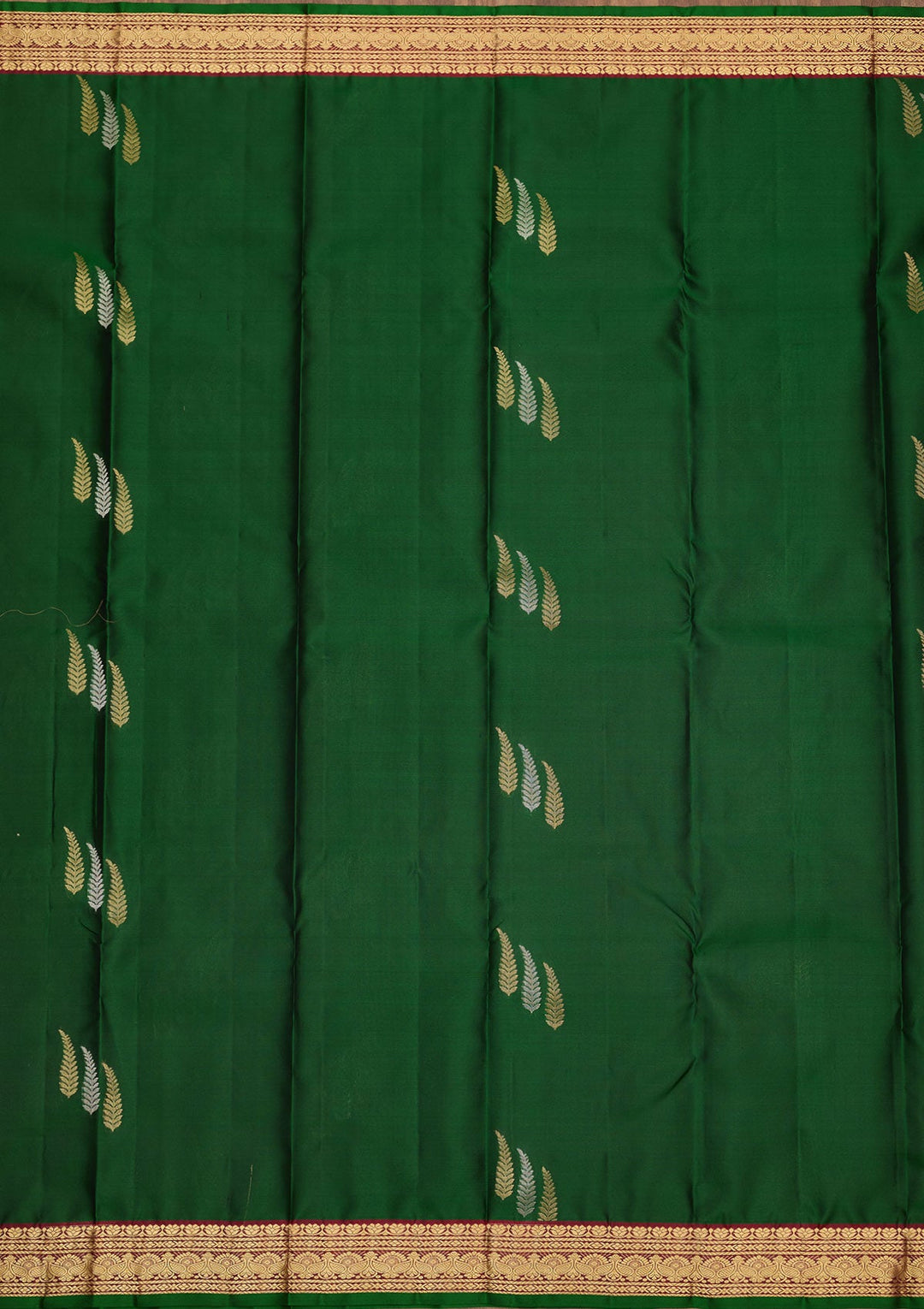 Bottle Green Zariwork Pure Silk Saree-Koskii