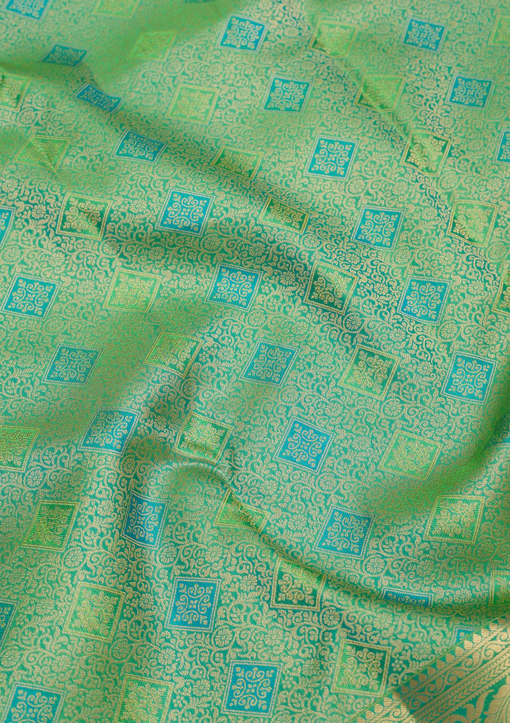 Green Zariwork Pure Silk Saree-Koskii