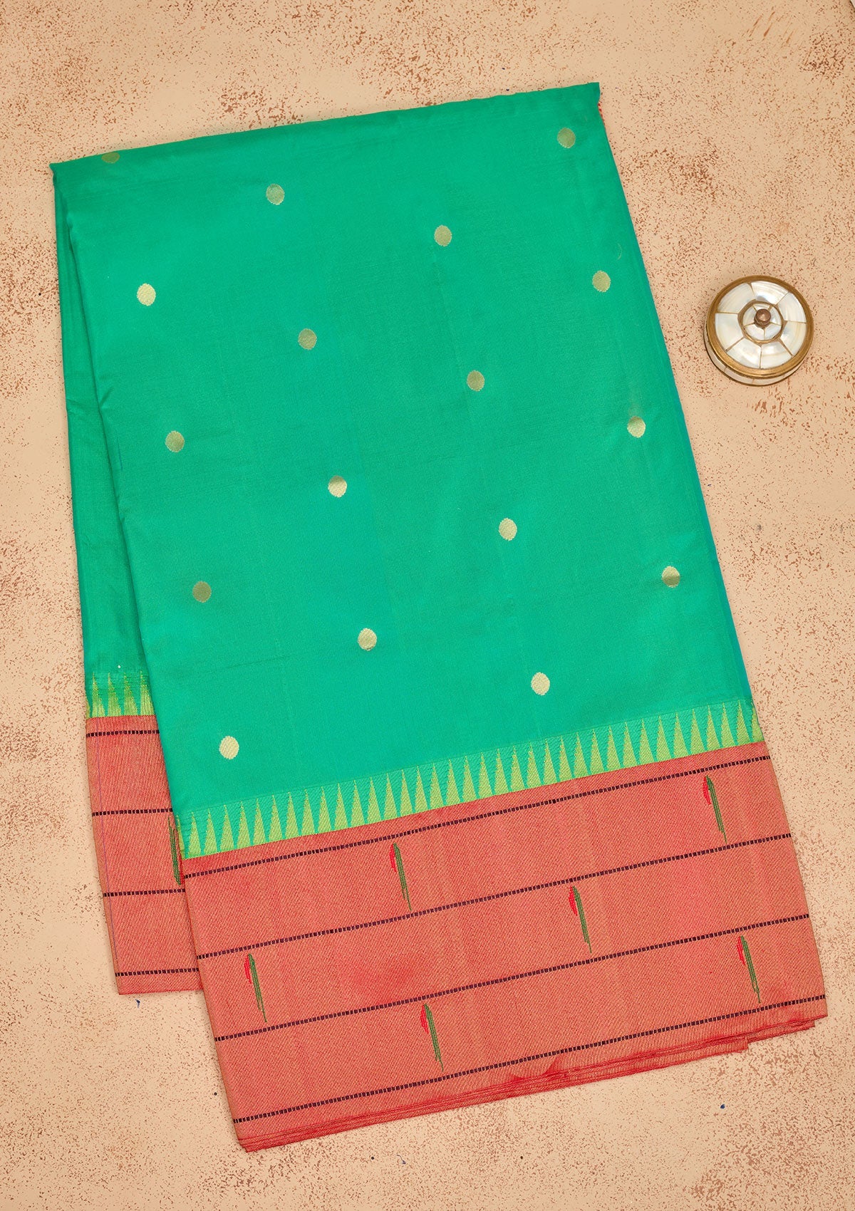 Peacock Green Zariwork Pure Silk Saree-Koskii
