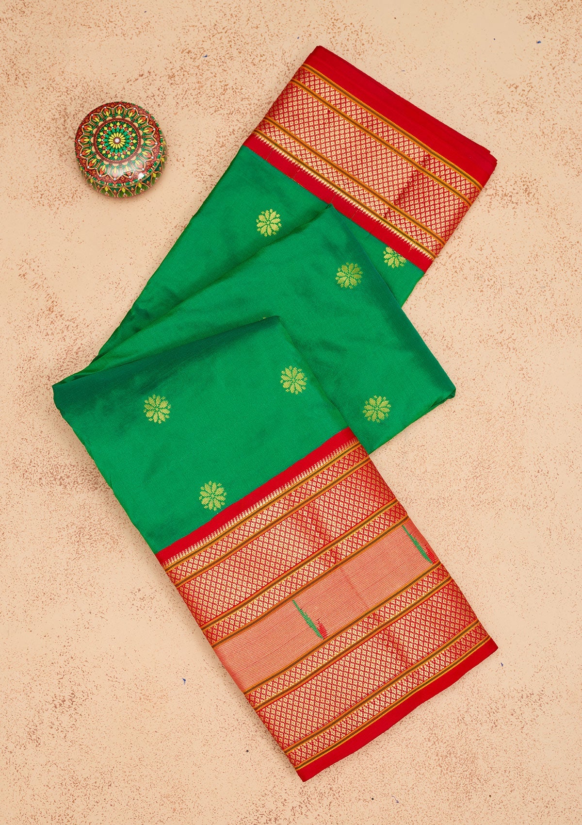 Bottle Green Zariwork Pure Silk Saree-Koskii