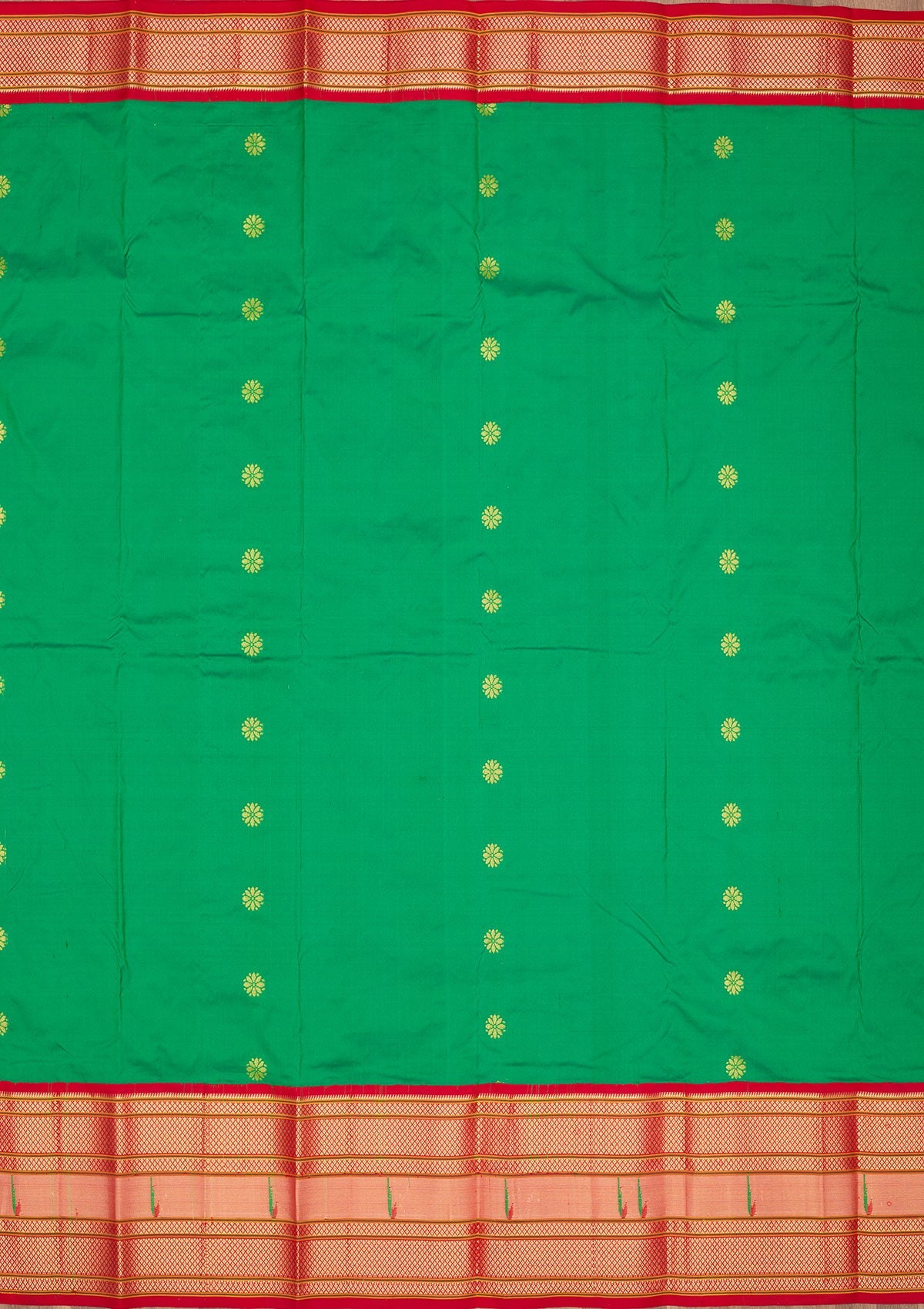 Bottle Green Zariwork Pure Silk Saree-Koskii