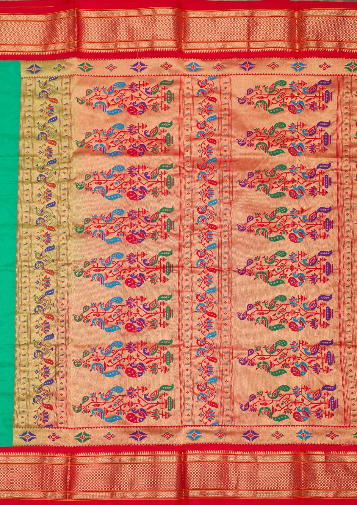 Peacock Green Zariwork Pure Silk Saree-Koskii