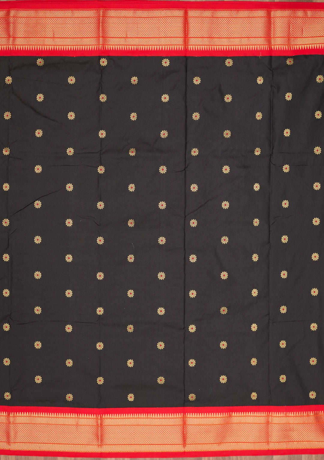 Black Zariwork Pure Silk Saree-Koskii