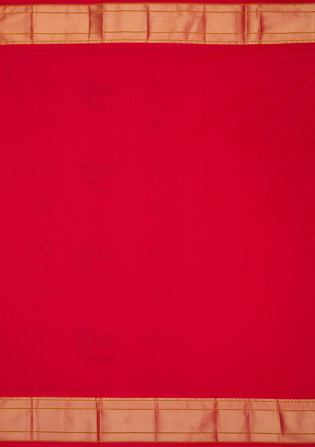 Gold Zariwork Pure Silk Saree-Koskii