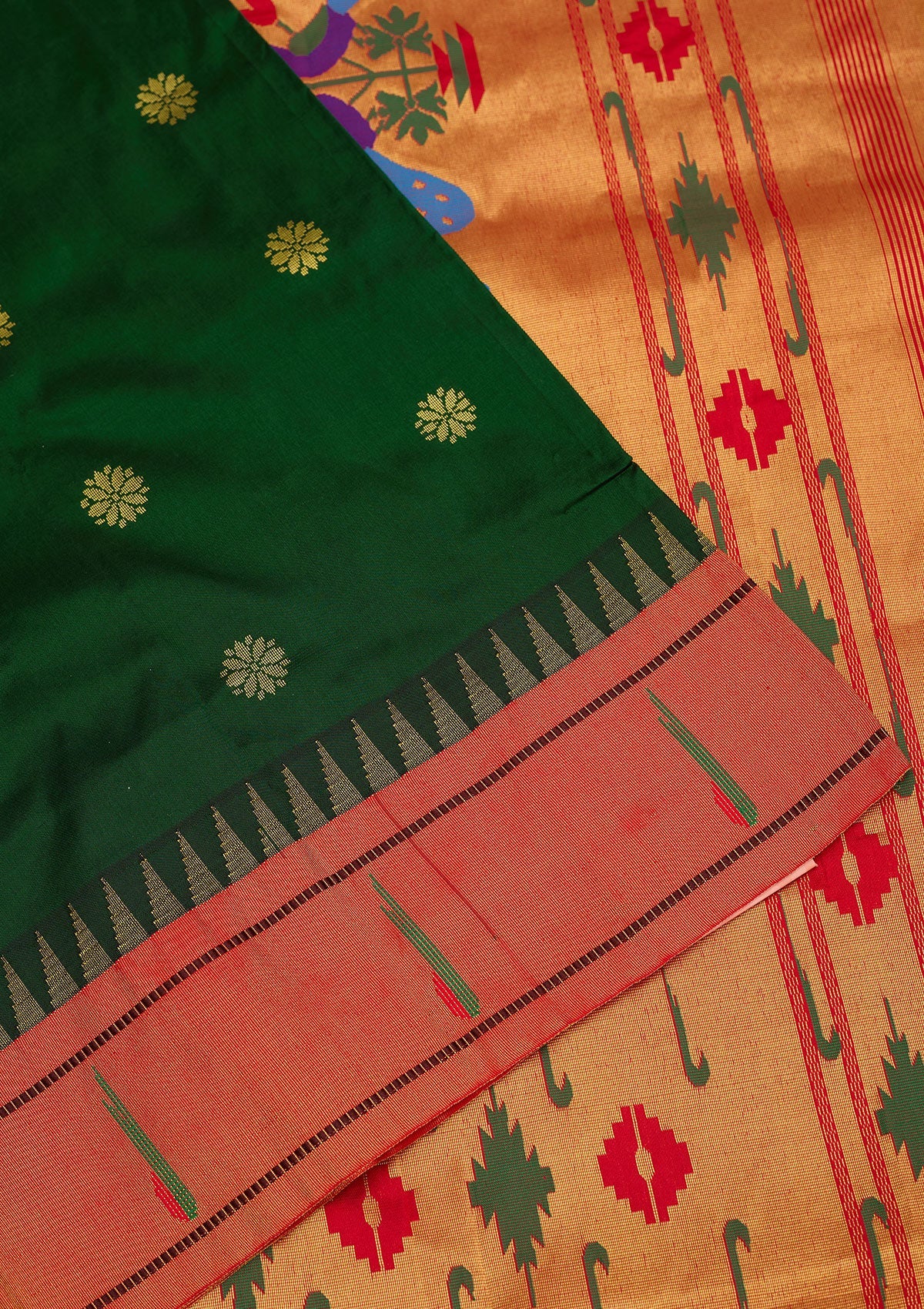 Bottle Green Zariwork Pure Silk Saree-Koskii