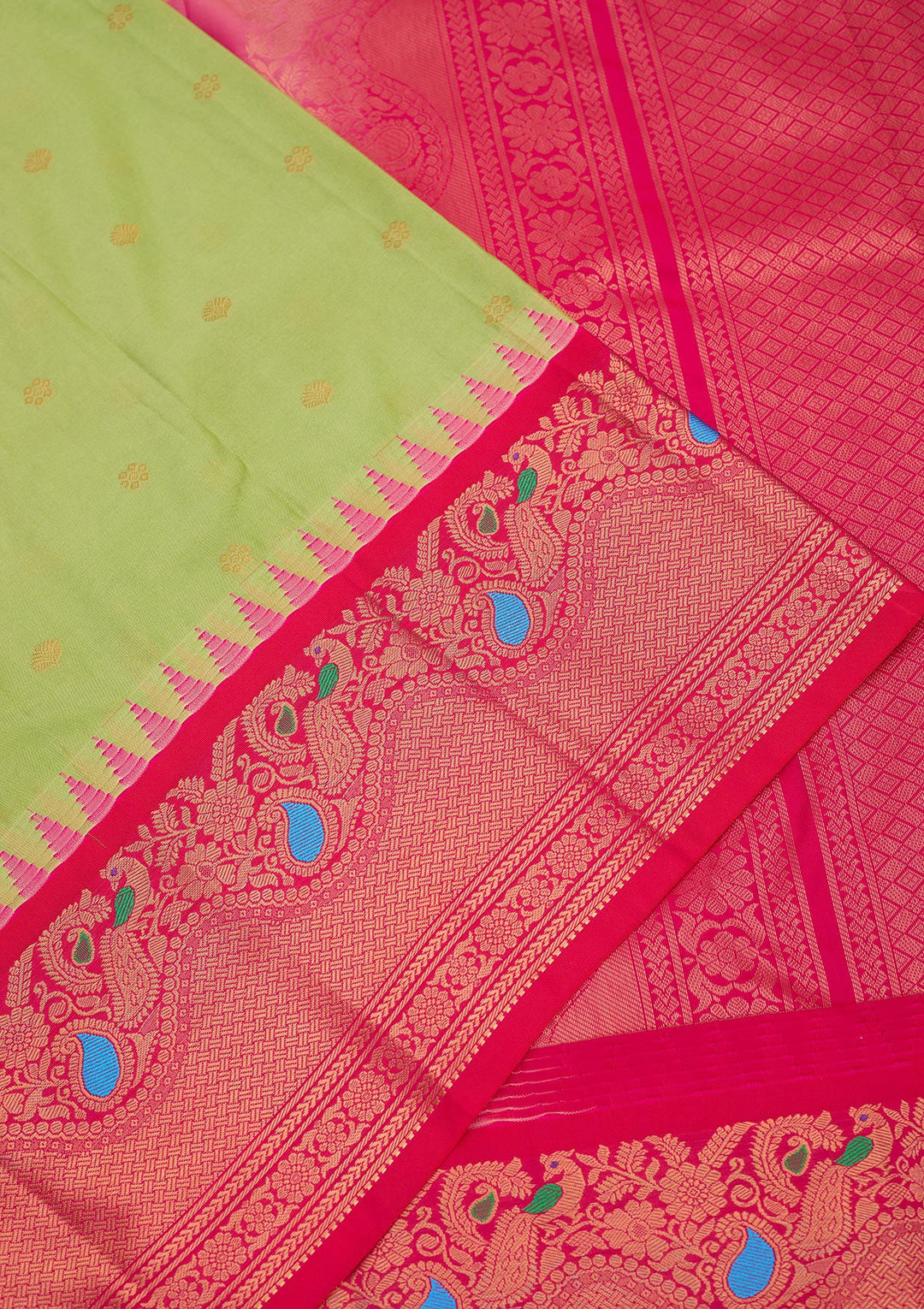 Parrot Green Zariwork Pure Silk Saree-Koskii