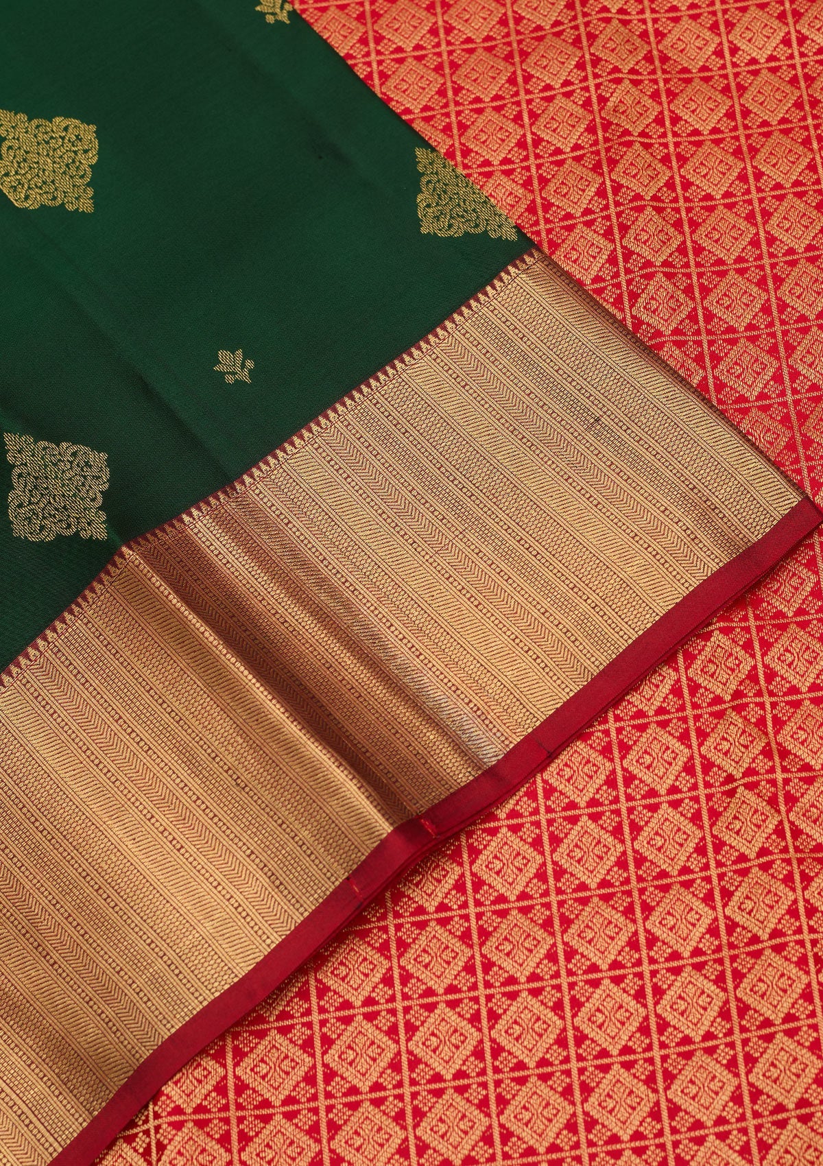 Bottle Green Zariwork Pure Silk Saree-Koskii
