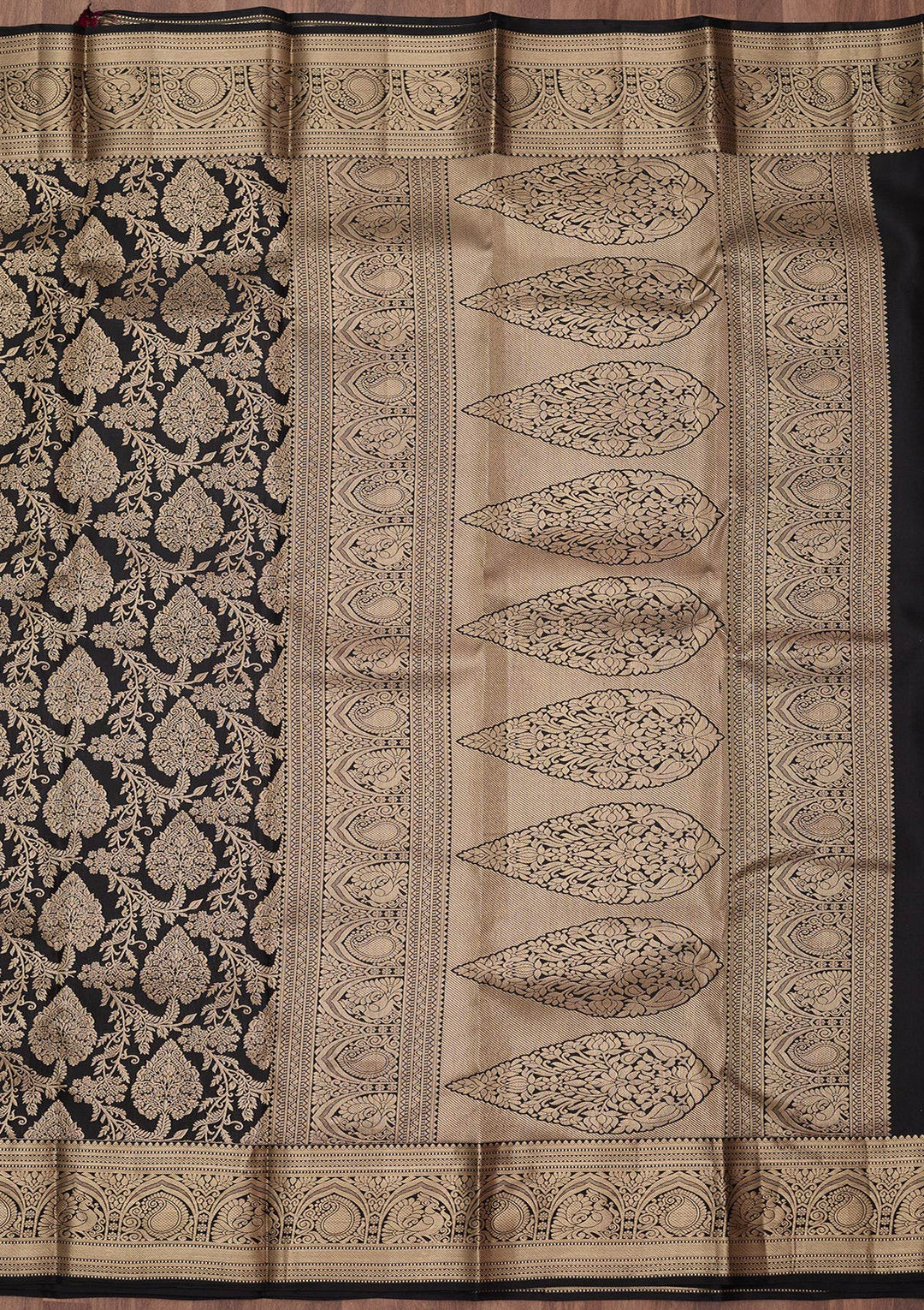 Black Zariwork (Silver) Silk Silk_Saree