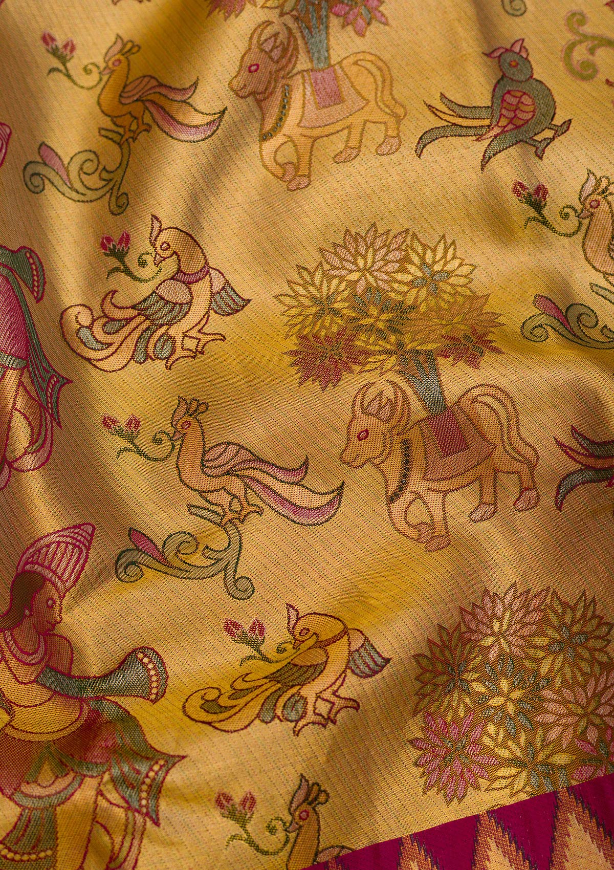 Gold Zariwork Pure Silk Saree-Koskii