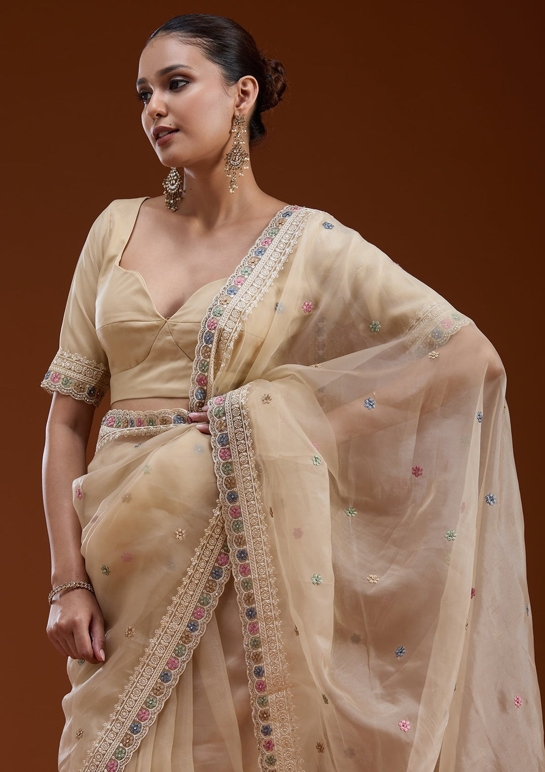 Beige Threadwork Tissue Saree-koskii