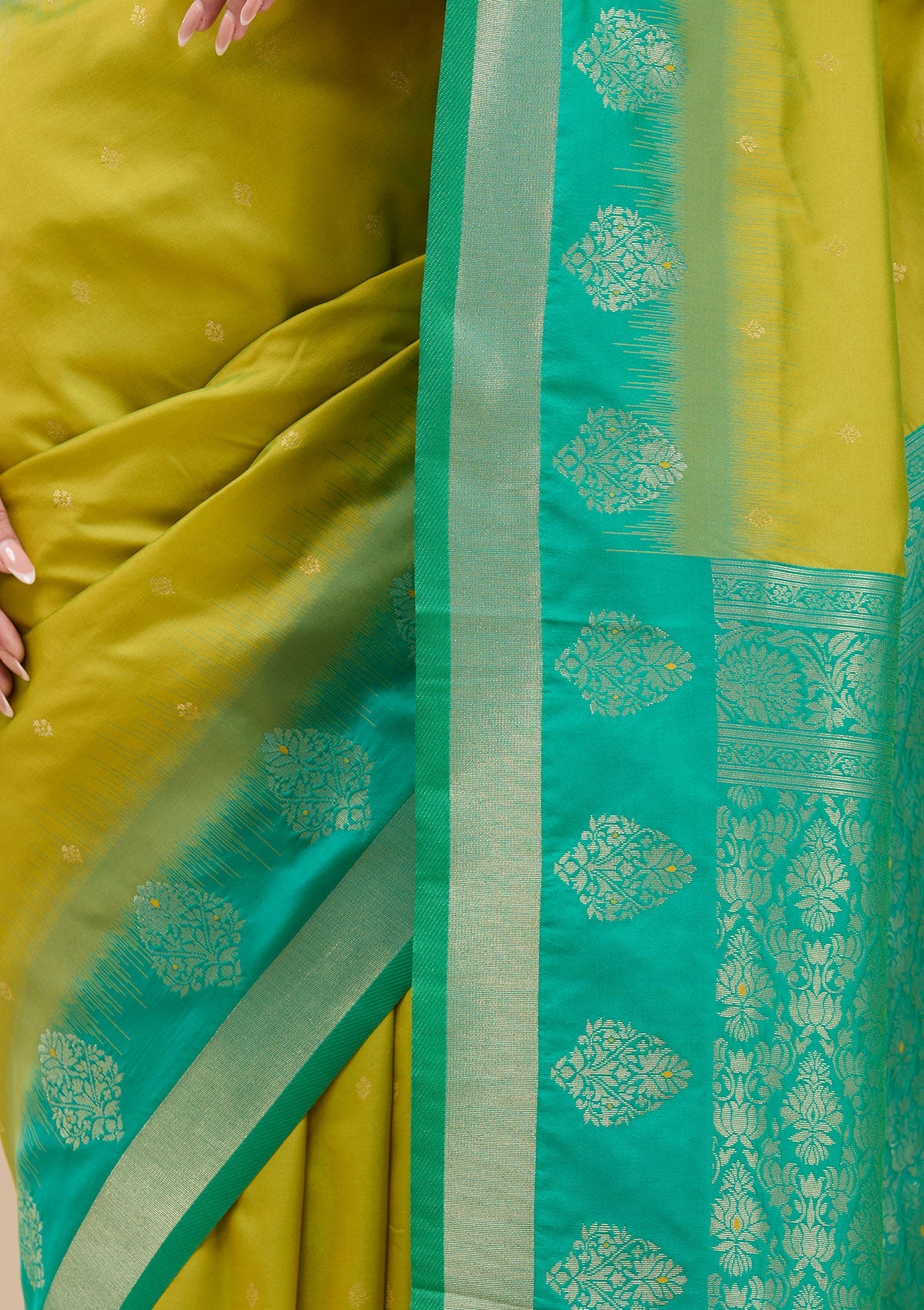 Parrot Green Paithani Silk Saree-koskii