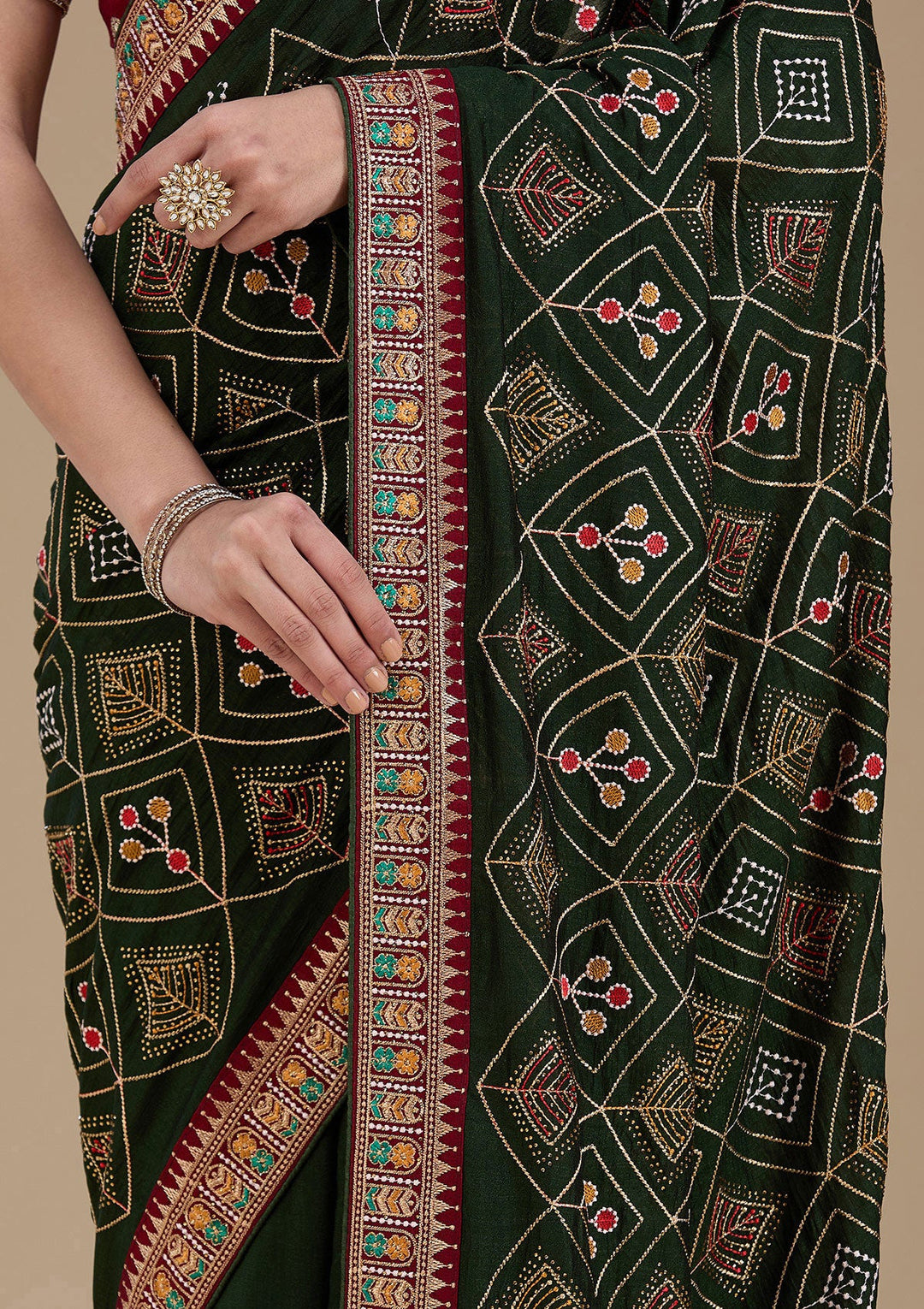 Mehendi Threadwork Soft Raw Silk Saree_koskii