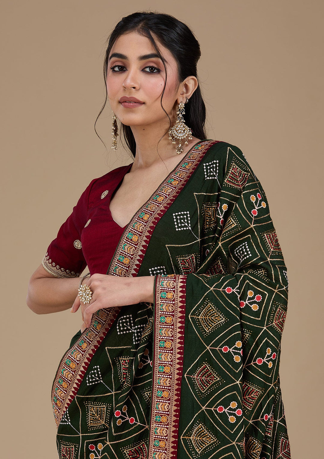 Mehendi Threadwork Soft Raw Silk Saree_koskii