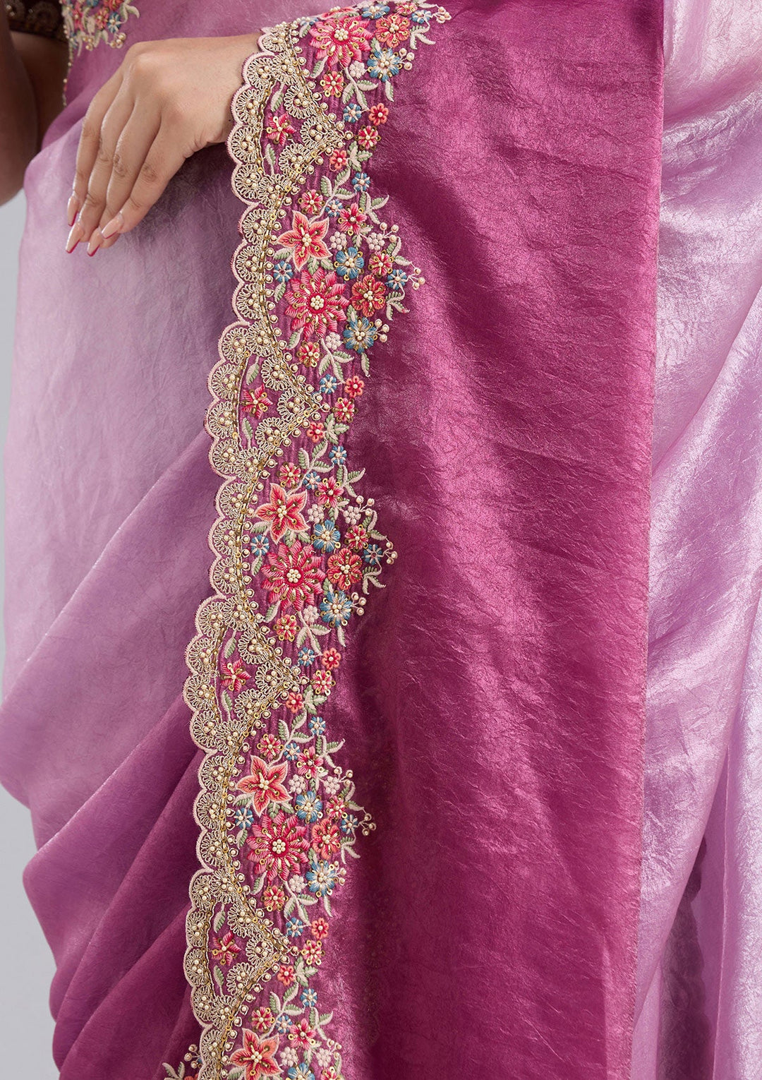 Lavender Threadwork Tissue Saree-koskii