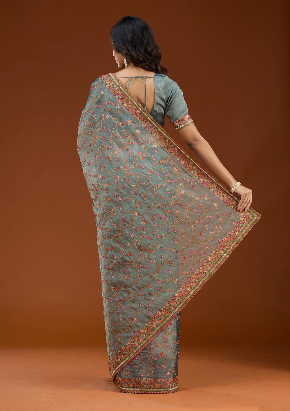 Grey Threadwork Tissue Saree_koskii