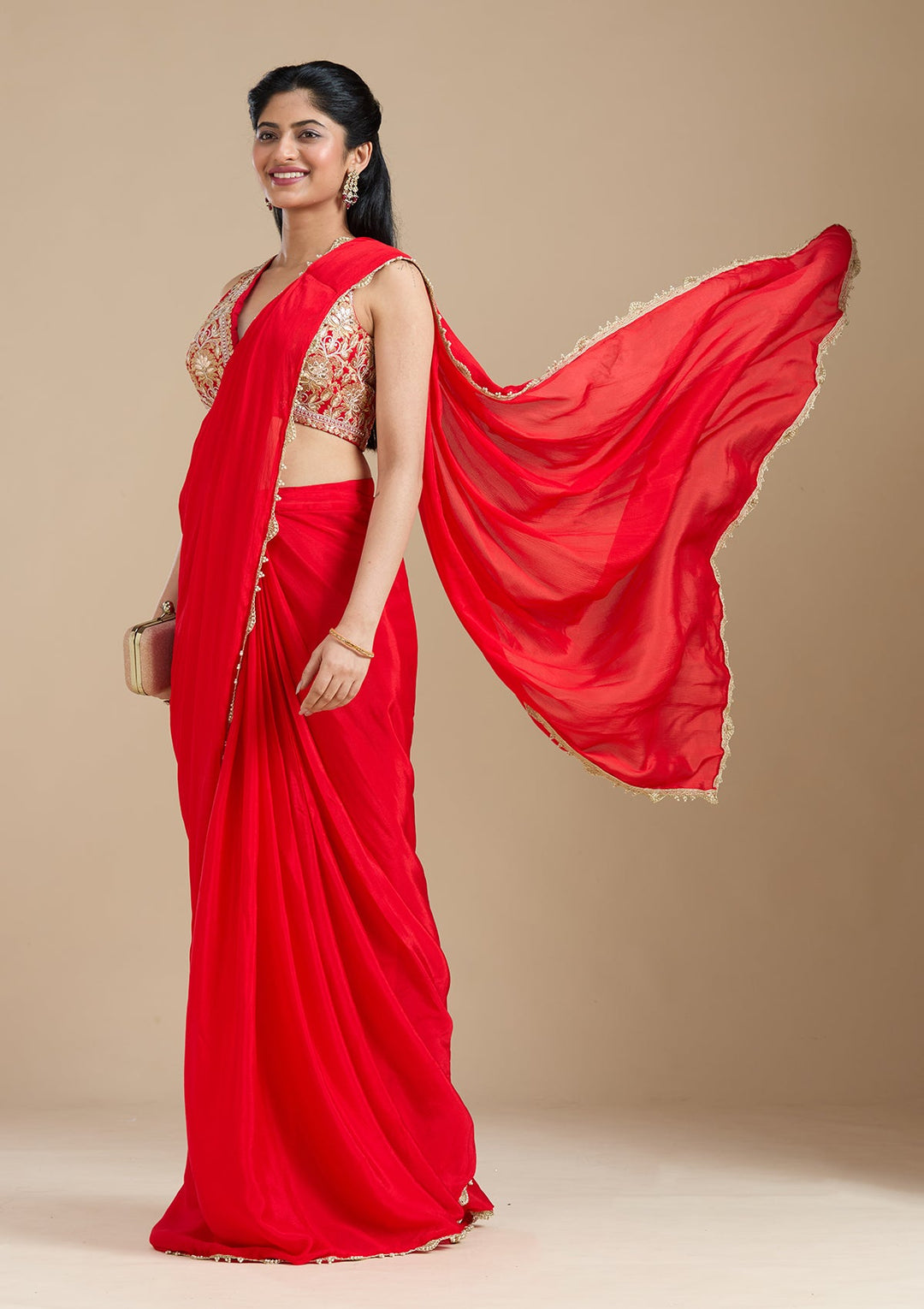 Red Cutdana Satin Saree-koskii