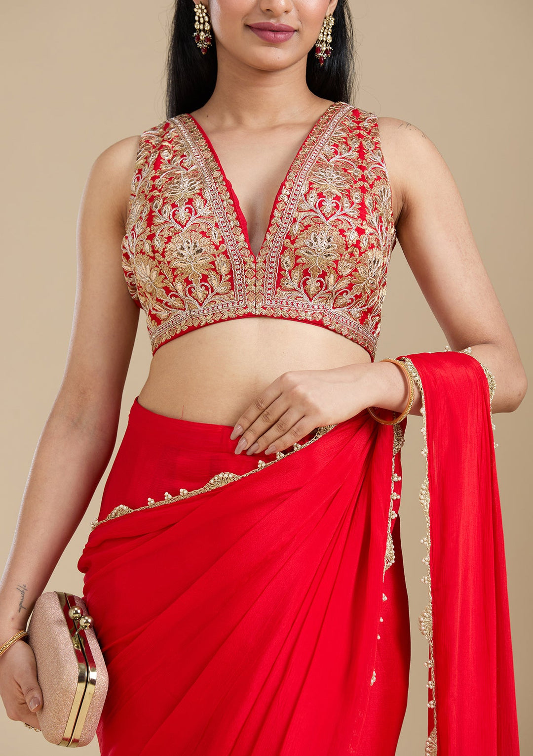 Red Cutdana Satin Saree-koskii