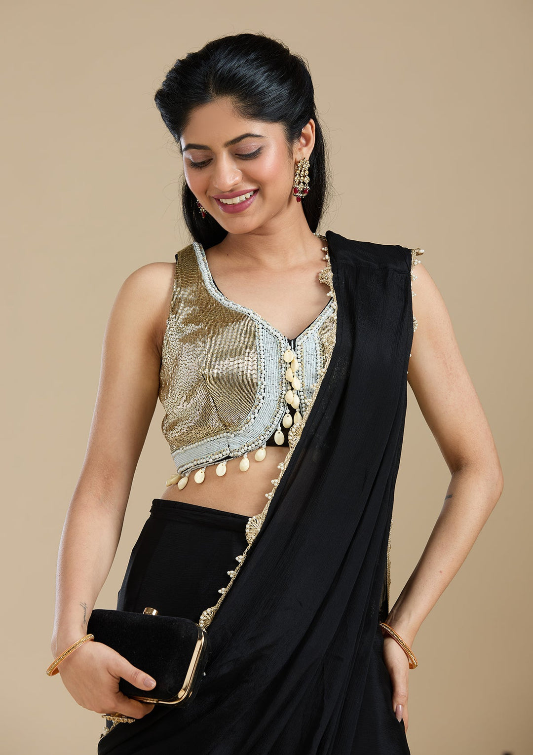 Black Sequins Satin Saree_koskii