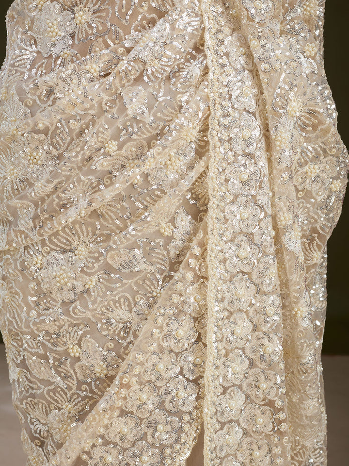Cream Net Threadwork Saree With Matching Blouse Piece