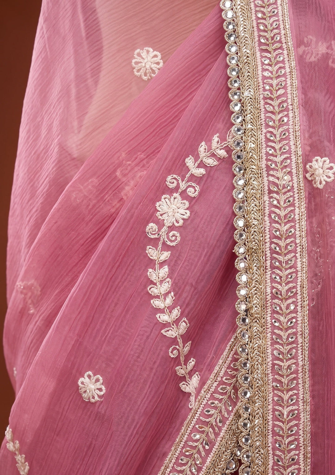 Pink Georgette Threadwork Saree With Matching Blouse Piece