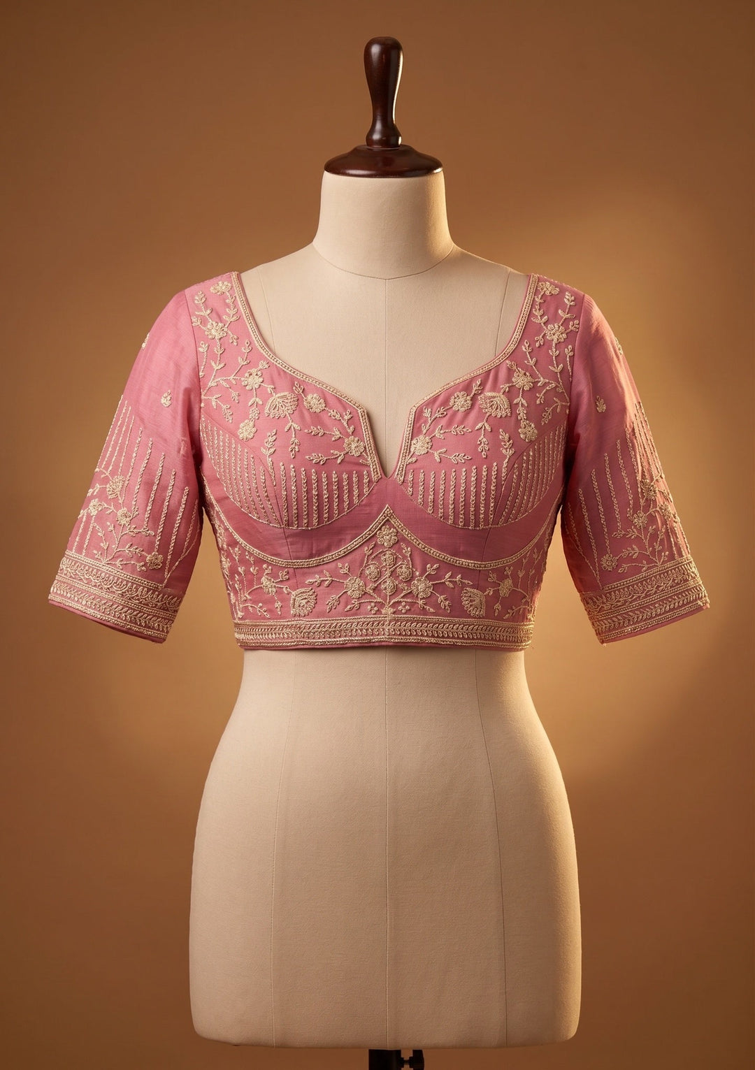 Pink Georgette Threadwork Saree With Matching Blouse Piece