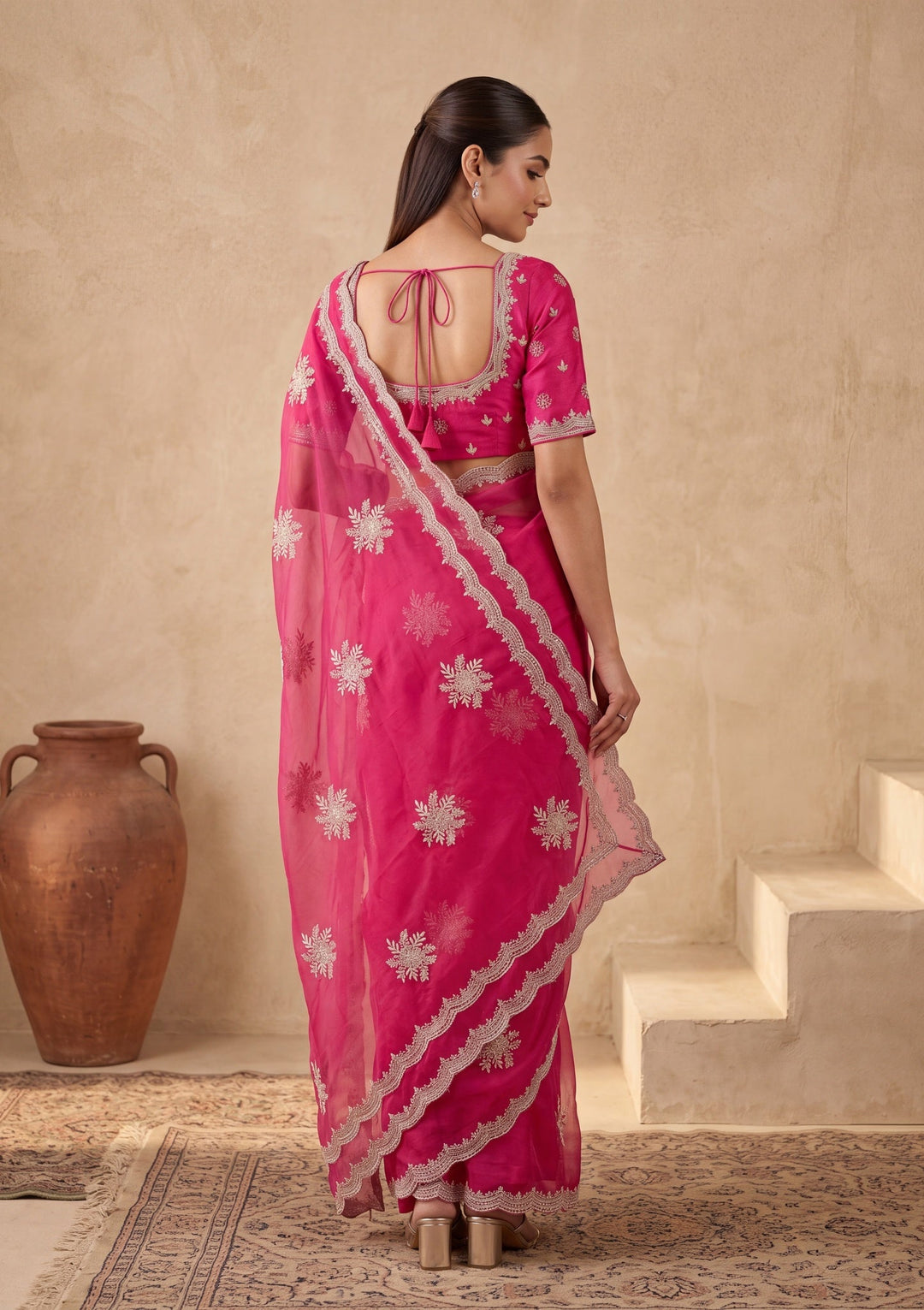 Magenta Pink Georgette Threadwork Saree With Matching Blouse Piece