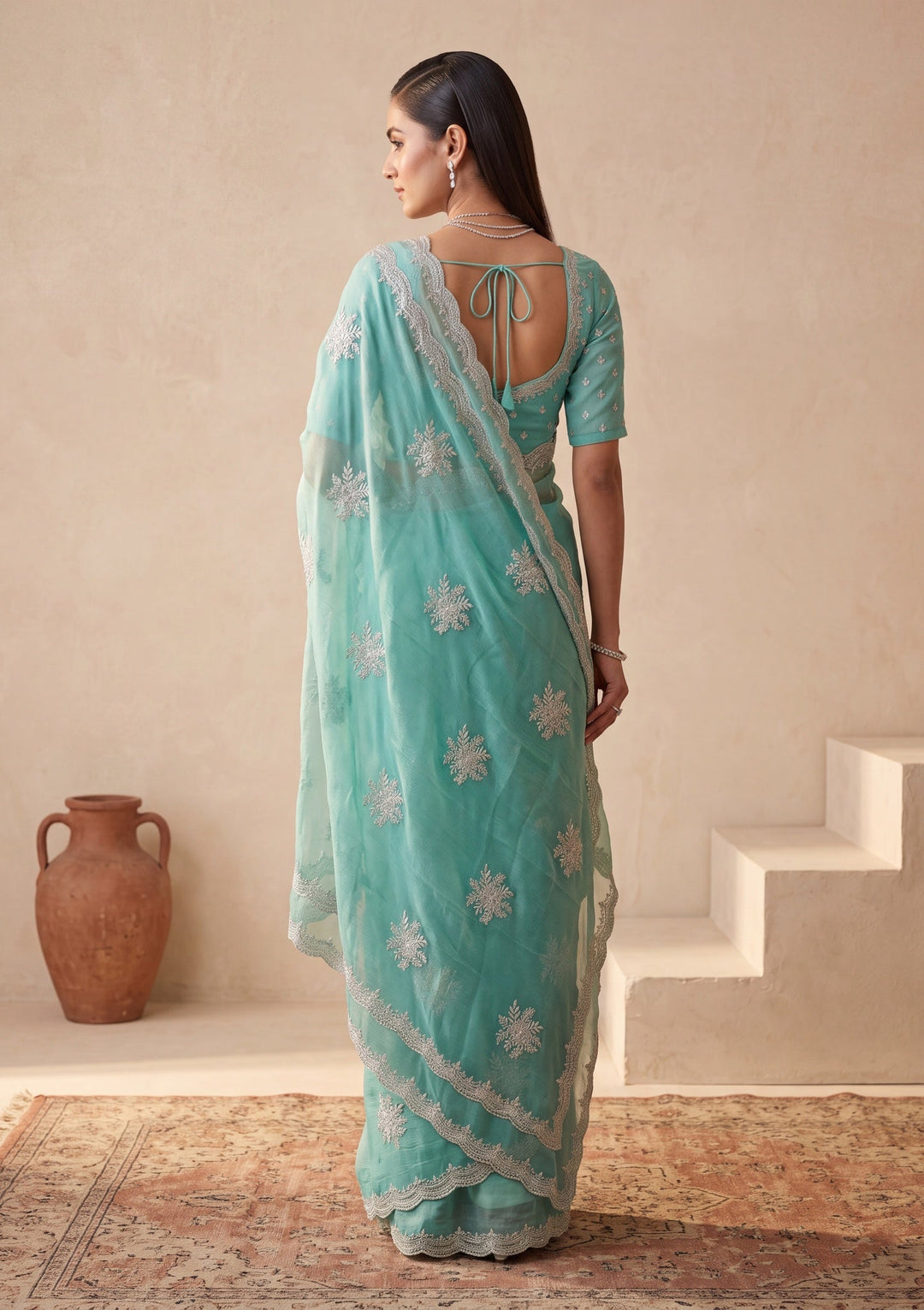 Sea Green Georgette Threadwork Saree With Matching Blouse Piece