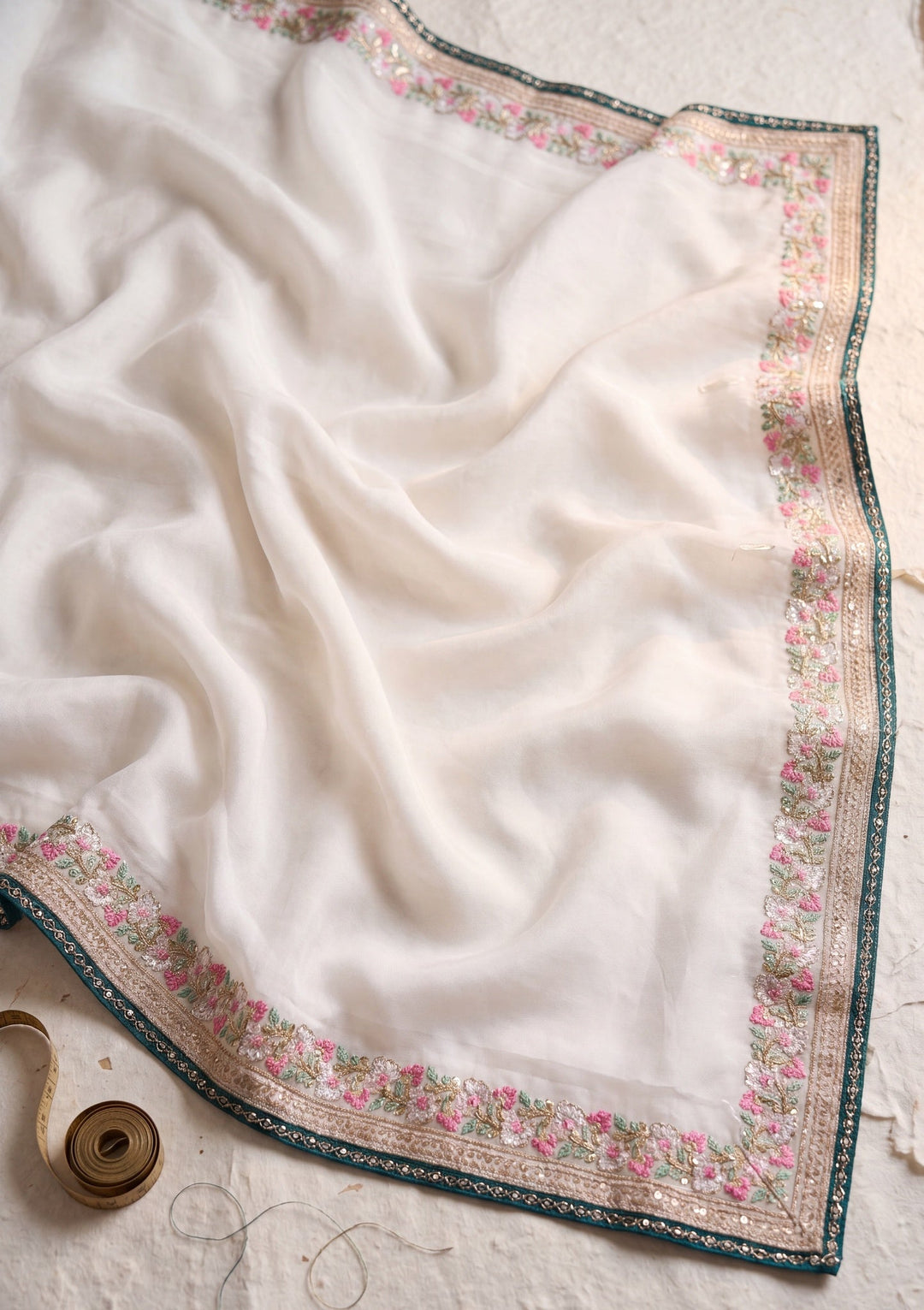 Off White Threadwork Tissue Saree With Matching Blouse Piece