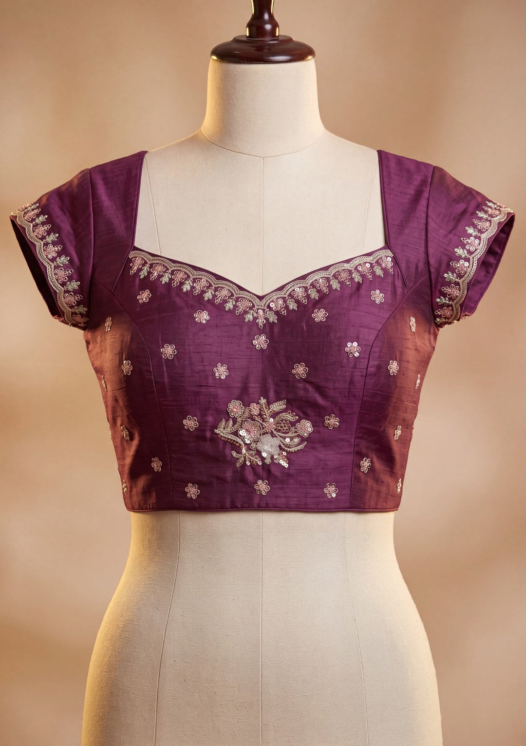 Dark Lavender Crepe Threadwork Saree With Matching Blouse Piece