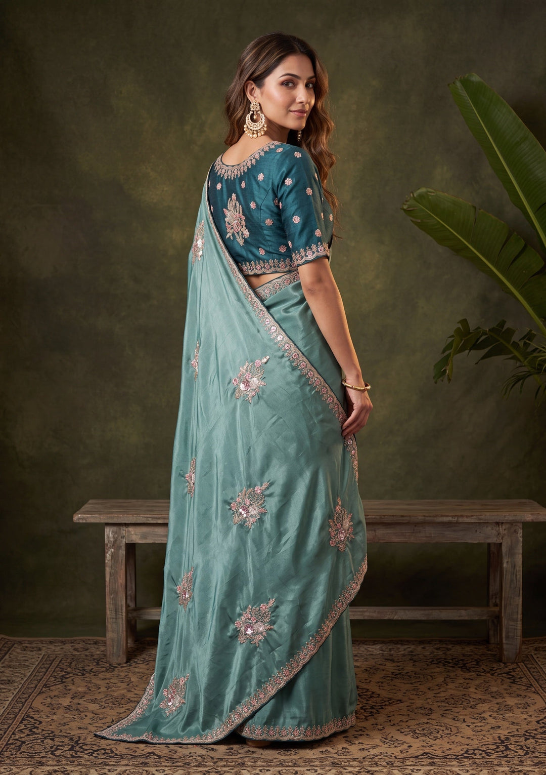 Sea Green Crepe Threadwork Saree With Matching Blouse Piece