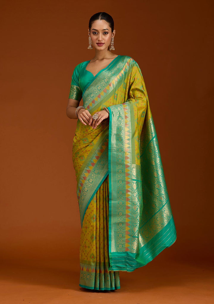 Parrot Green Pochampalli Silk Saree-Koskii
