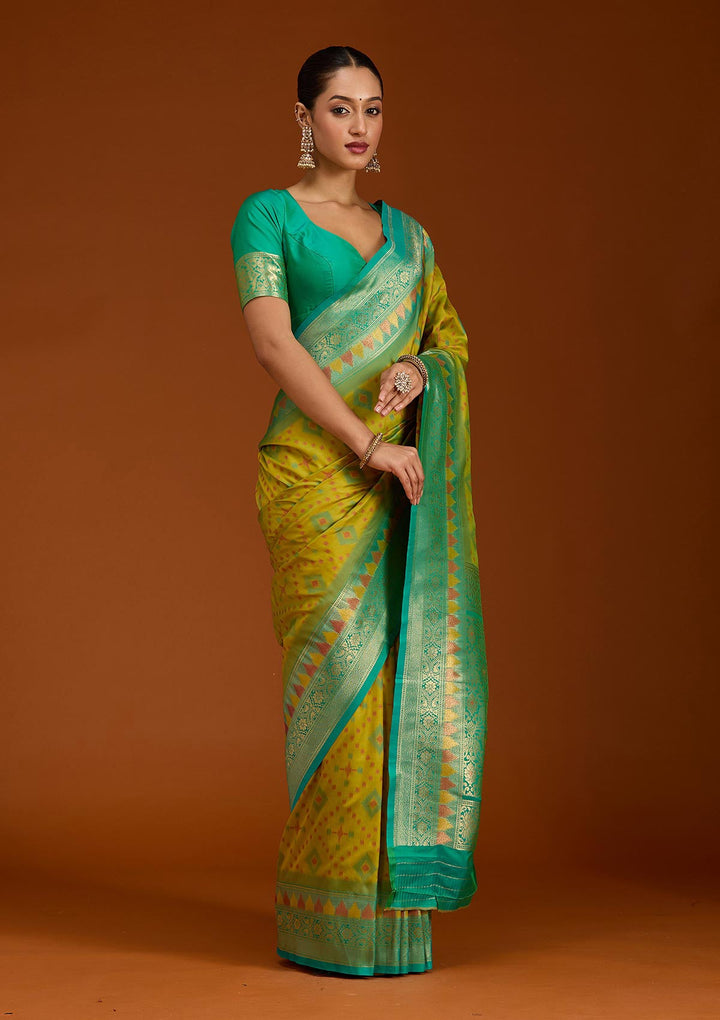 Parrot Green Pochampalli Silk Saree-Koskii