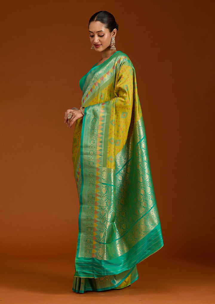 Parrot Green Pochampalli Silk Saree-Koskii