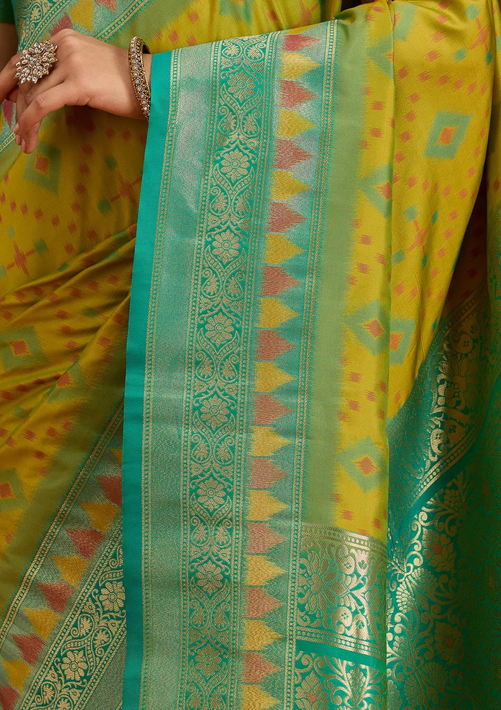 Parrot Green Pochampalli Silk Saree-Koskii