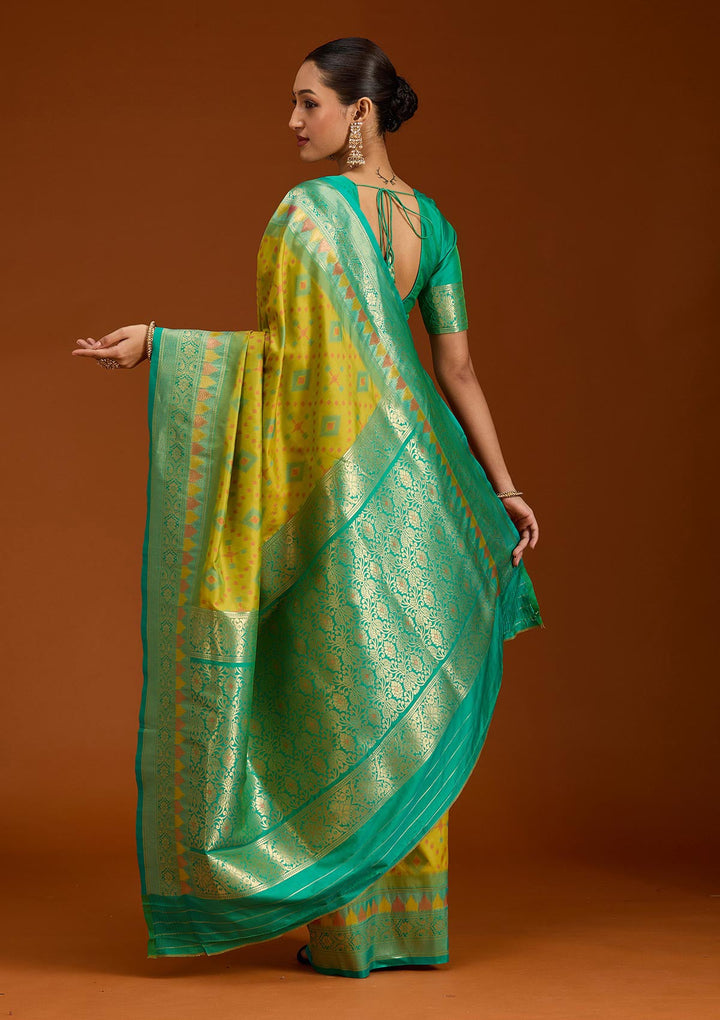 Parrot Green Pochampalli Silk Saree-Koskii