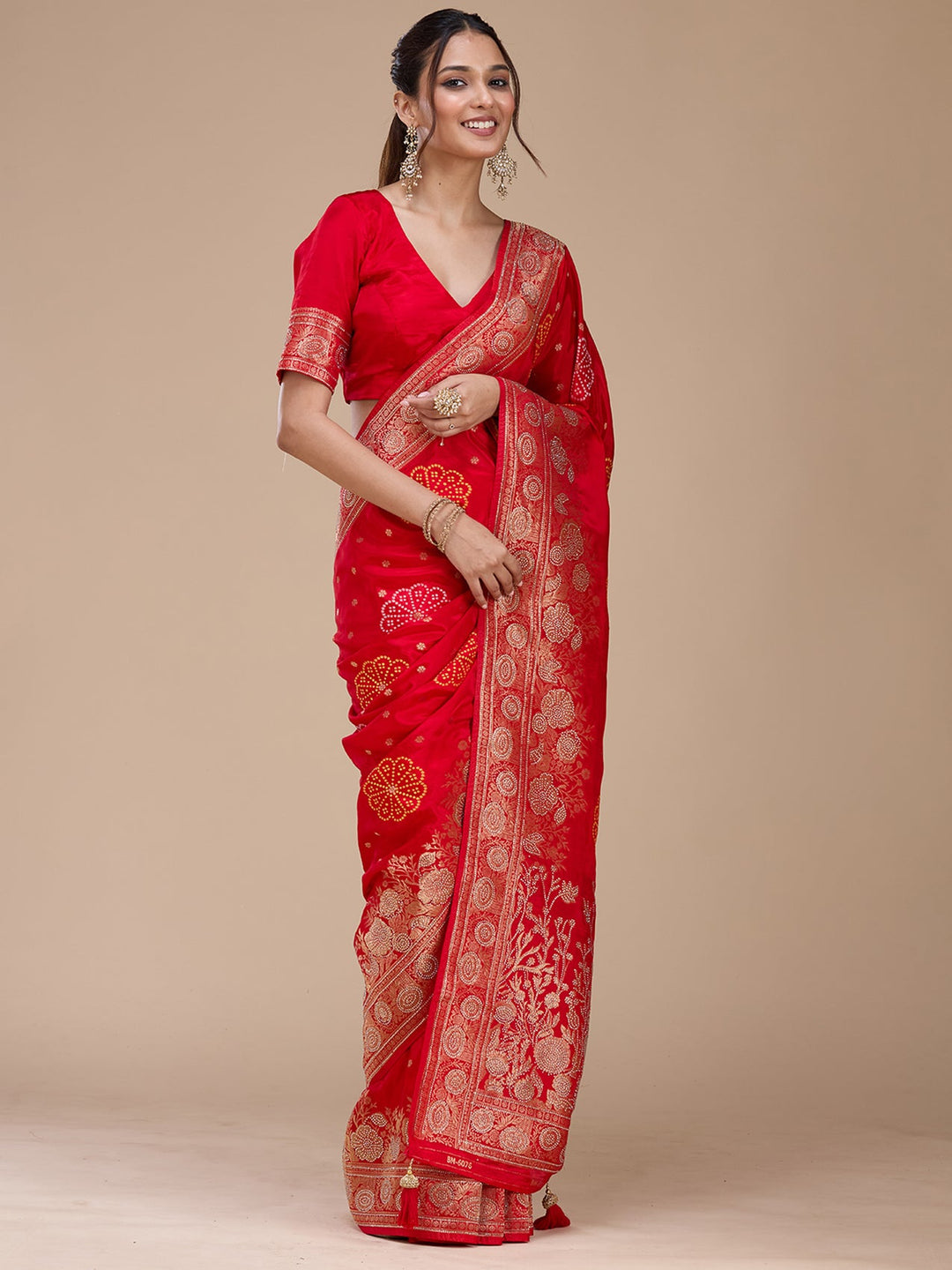 Red Stonework Silk Saree_koskii