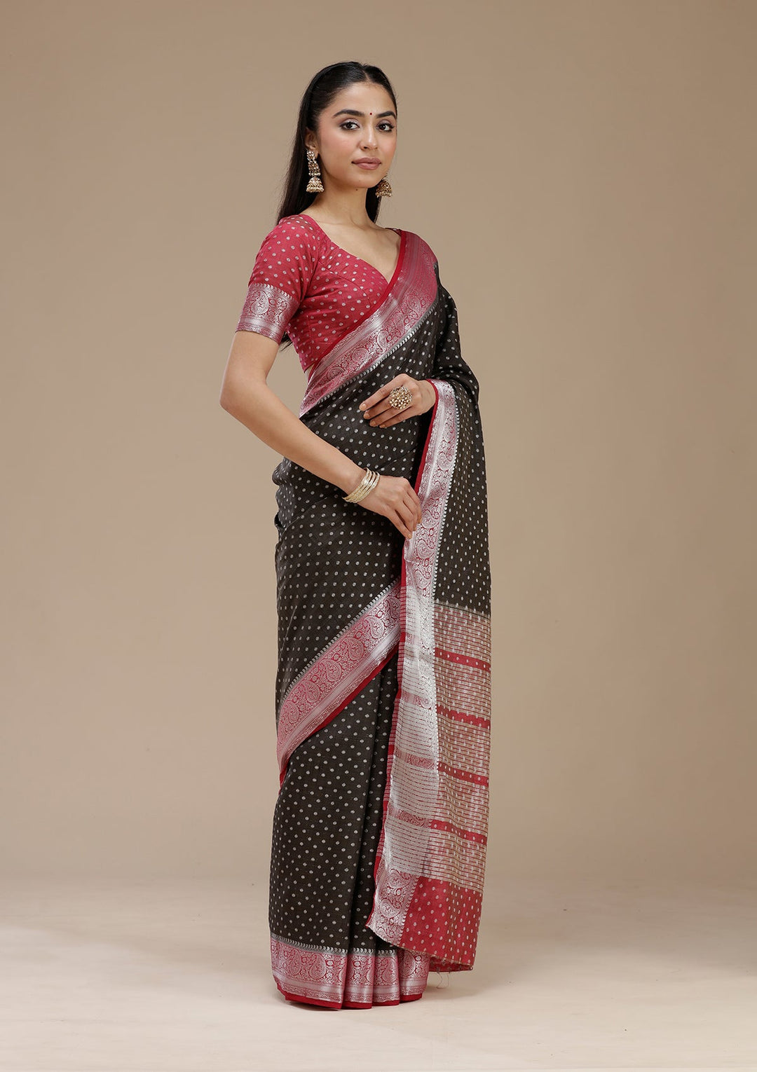 Black Cutdana Georgette Silk Saree_koskii