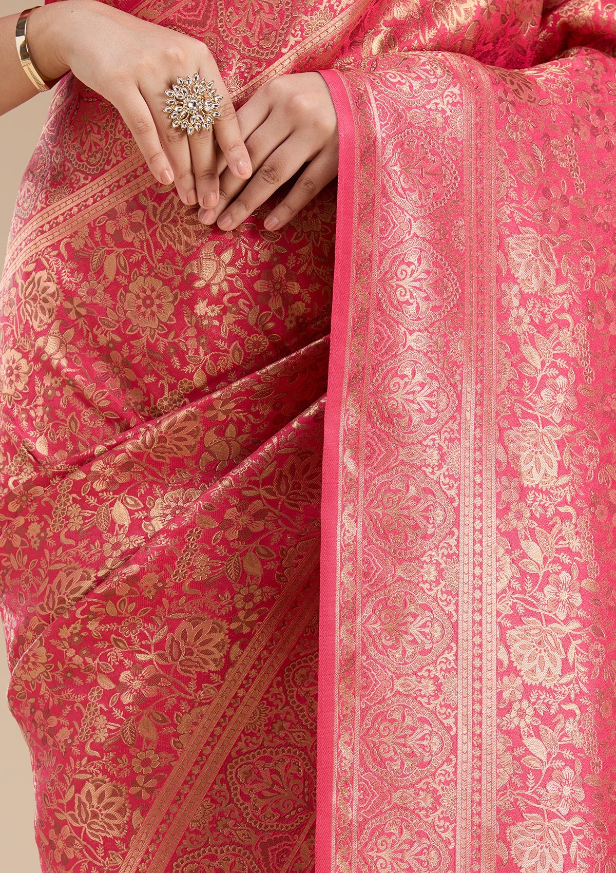 Red Banarasi Silk Saree-koskii