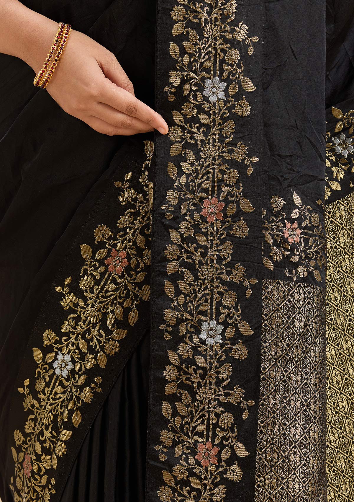Black Banarasi Silk Saree-Koskii