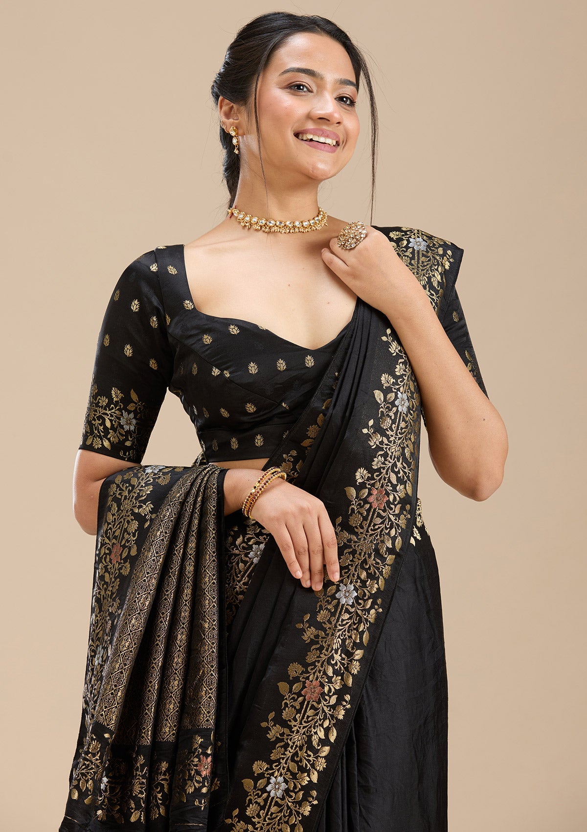 Black Banarasi Silk Saree-Koskii