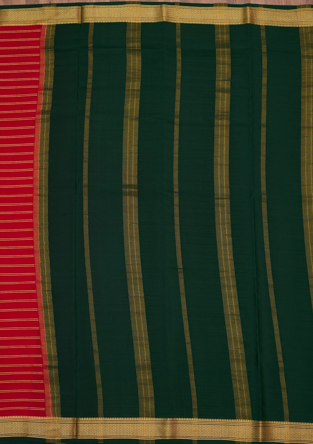 Red Zariwork Pure Crepe Silk Saree-Koskii