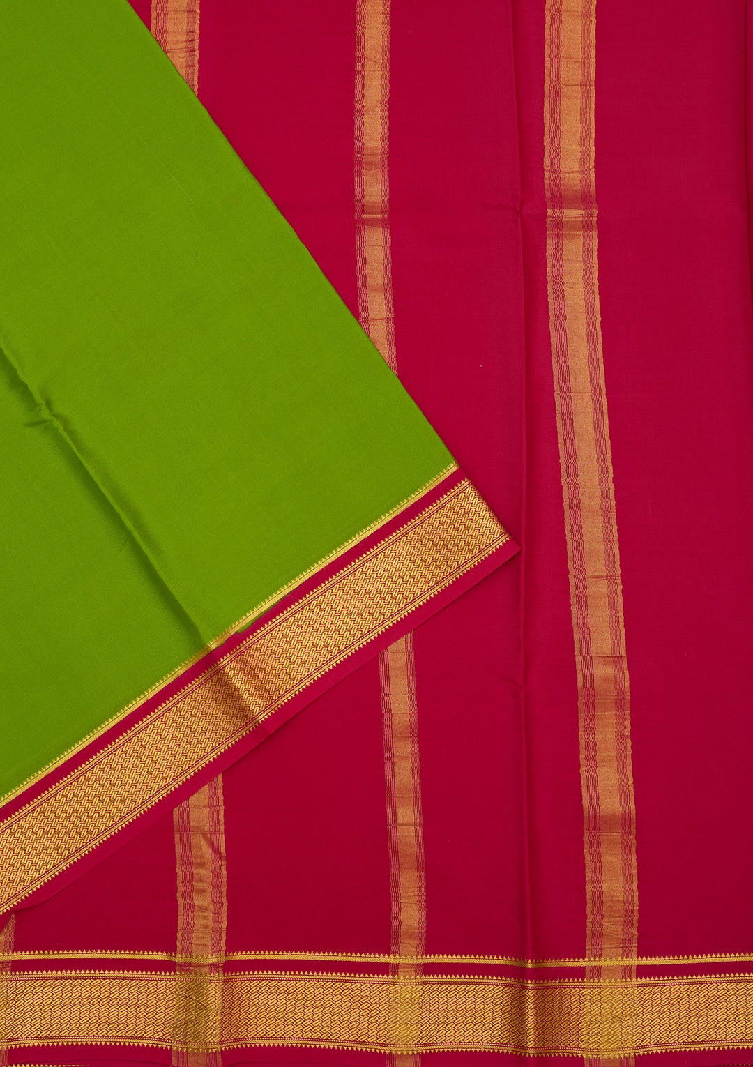 Parrot Green Zariwork Pure Crepe Silk Saree-Koskii