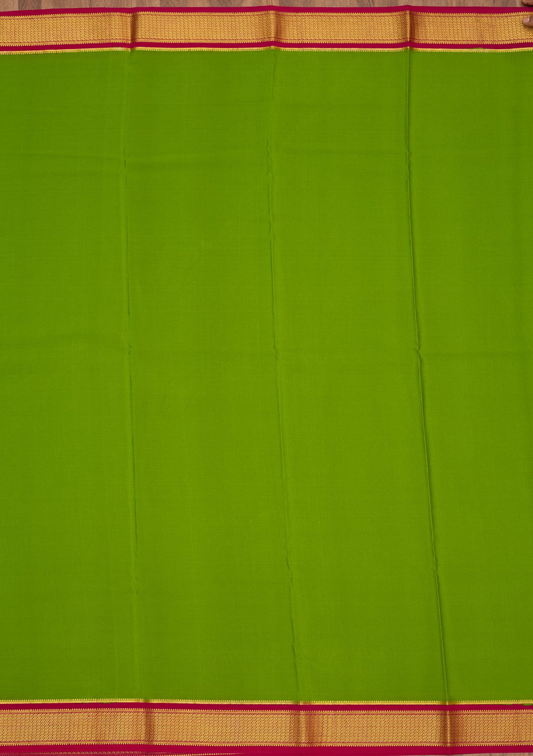 Parrot Green Zariwork Pure Crepe Silk Saree-Koskii