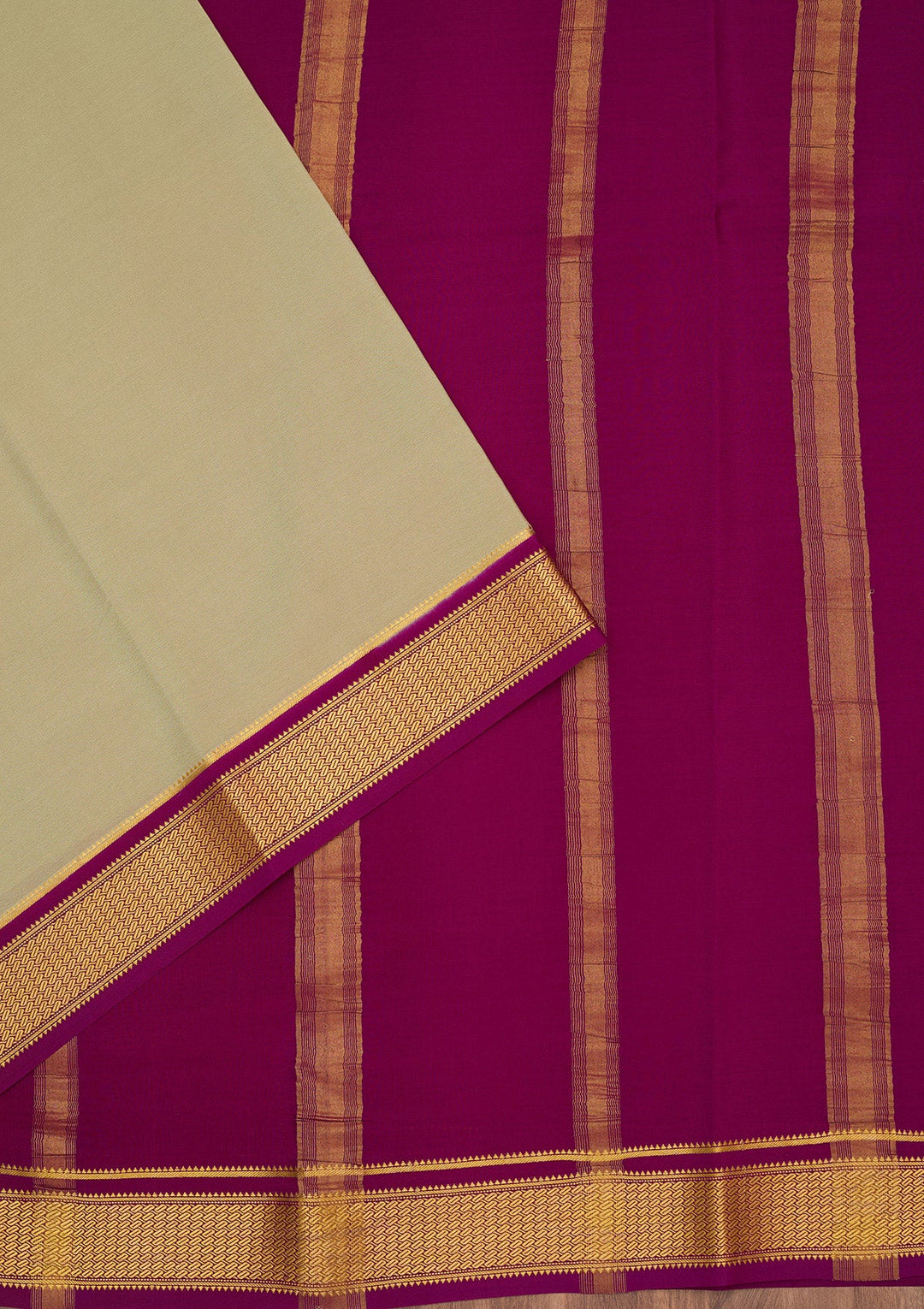 Pista Green Zariwork Pure Crepe Silk Saree-Koskii