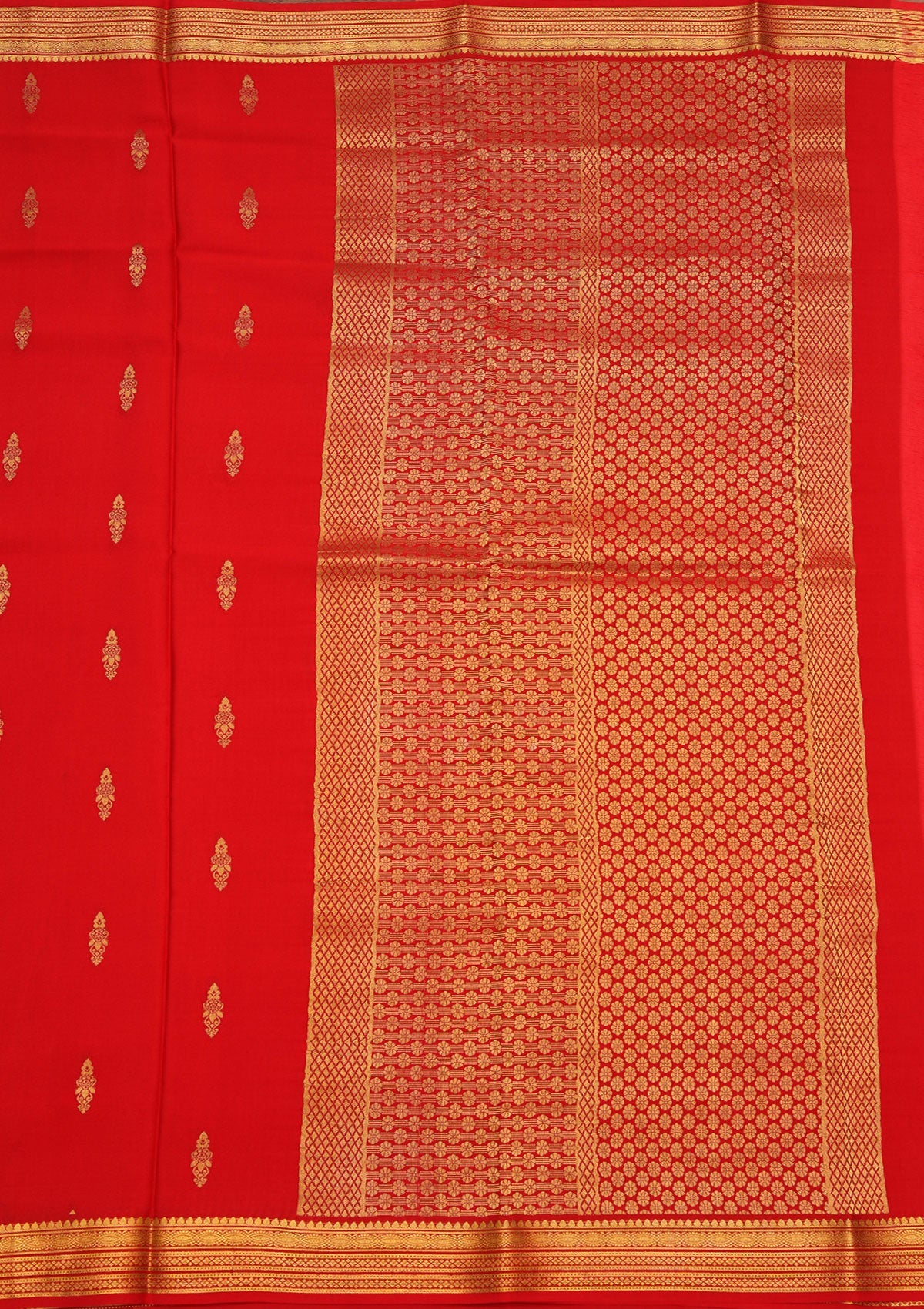 Red Zariwork Pure Crepe Silk Saree-koskii