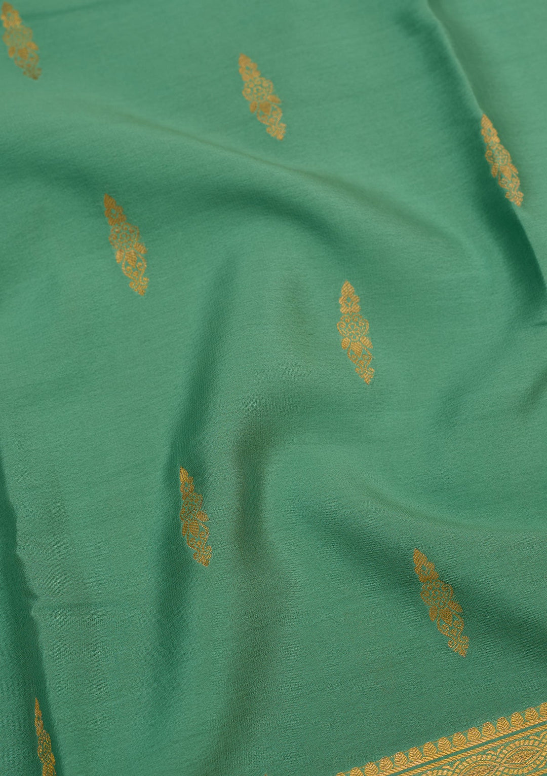 Sea Green Zariwork Pure Crepe Silk Saree-Koskii