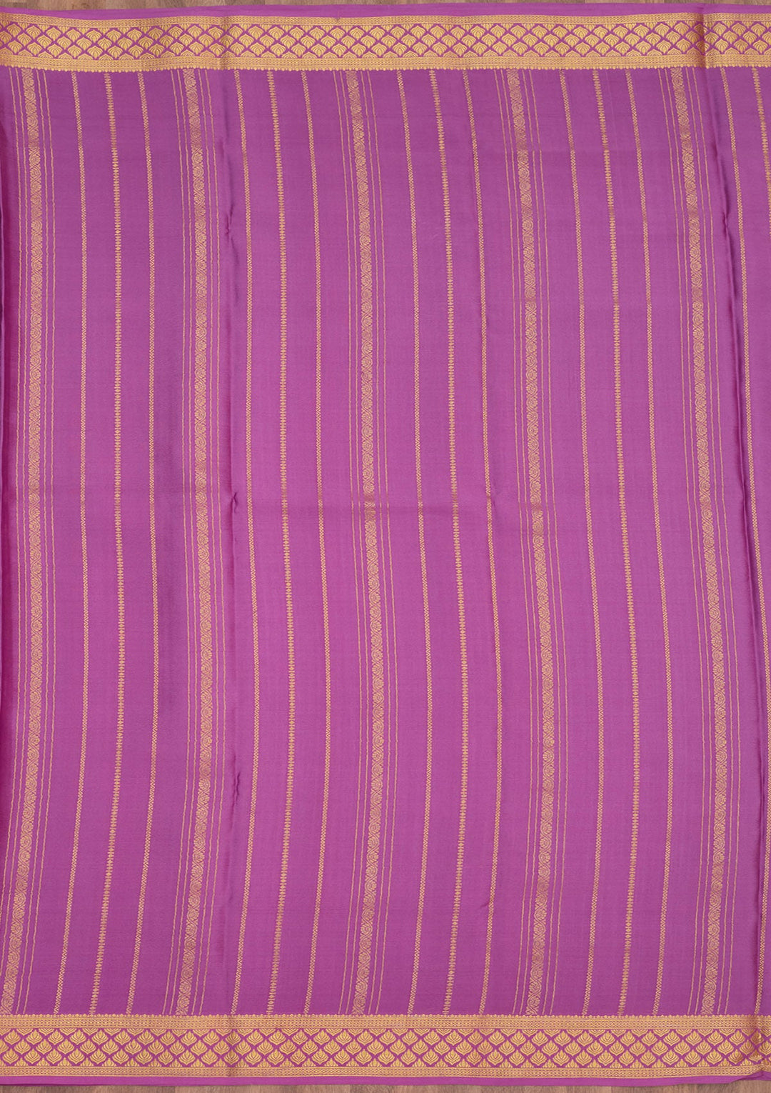 Lavender Zariwork Pure Crepe Silk Saree-Koskii