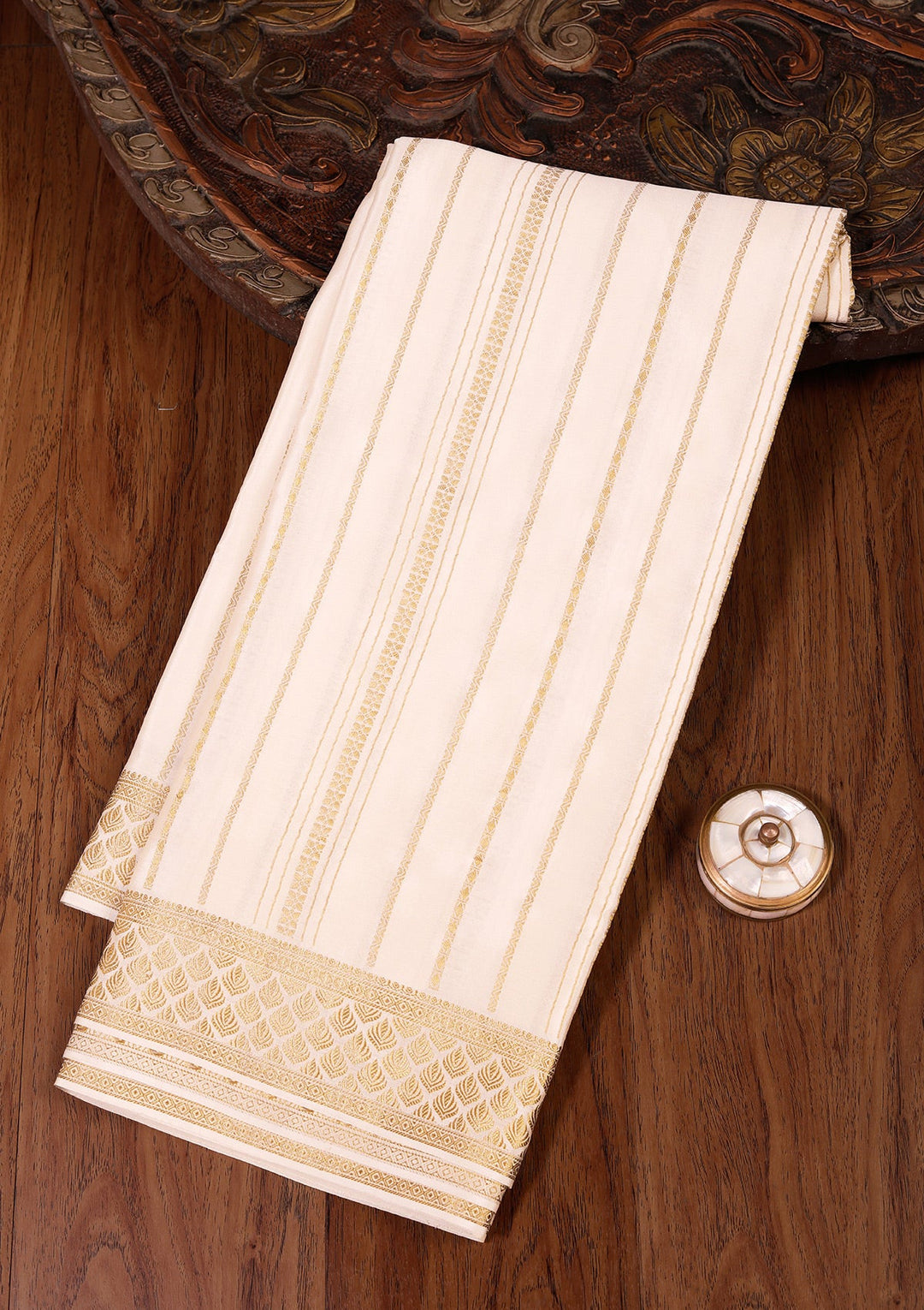 Off White Zariwork Pure Crepe Silk_Saree-koskii