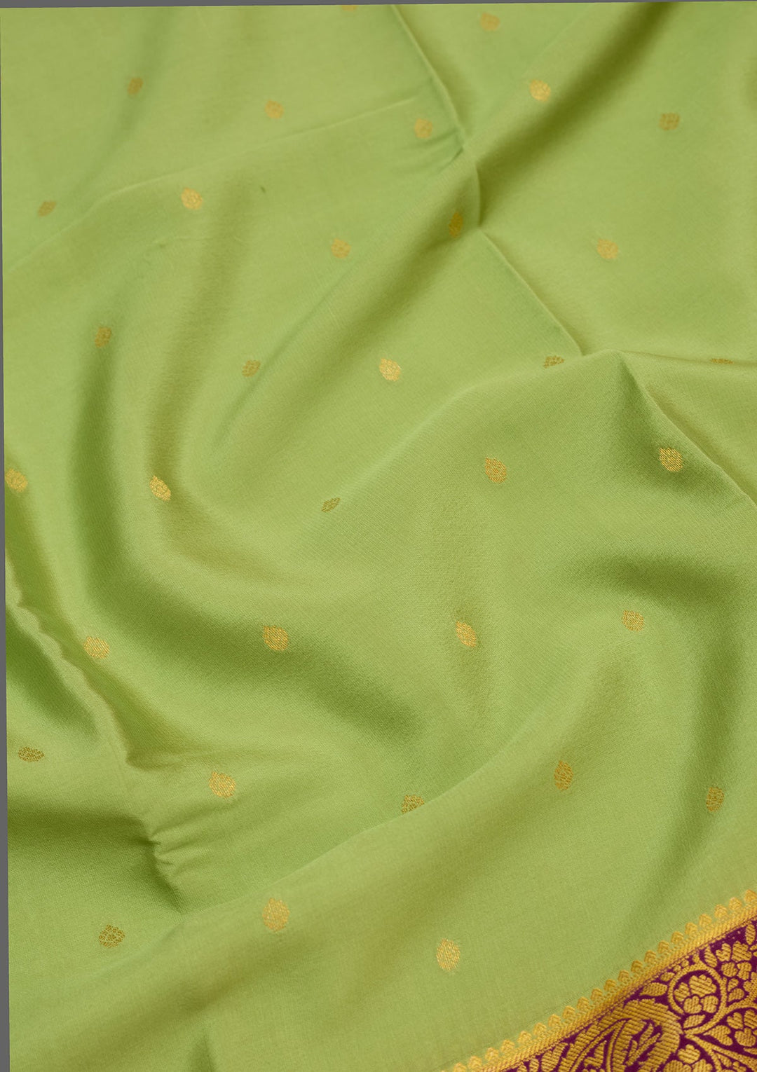 Pista Green Zariwork Pure Crepe Silk Saree-Koskii